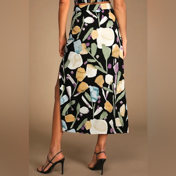 Lulus Black Floral Super Bloom Midi Skirt Large - Picture 2 of 8